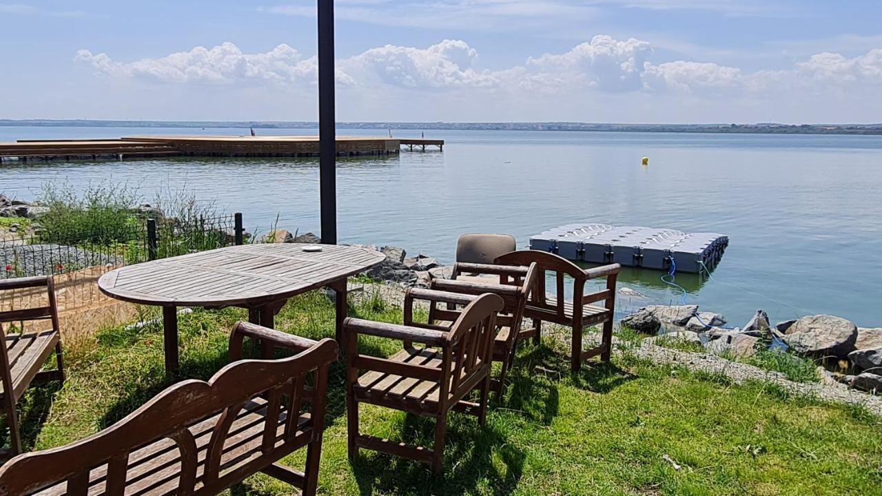 מאמאיה Lake View Nordis מראה חיצוני תמונה